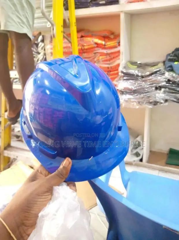 Safety Helmet · Photo 1