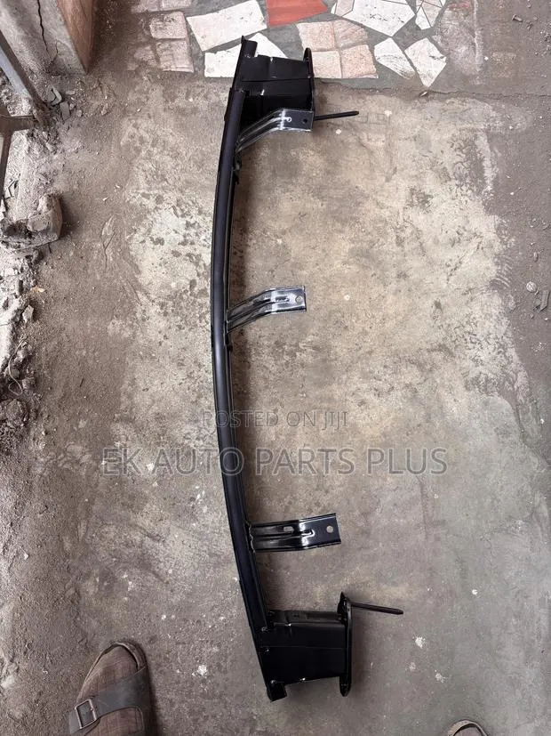 Hyundai Elantra Reinforcement Bar 2016 2017 2018 · Photo 1