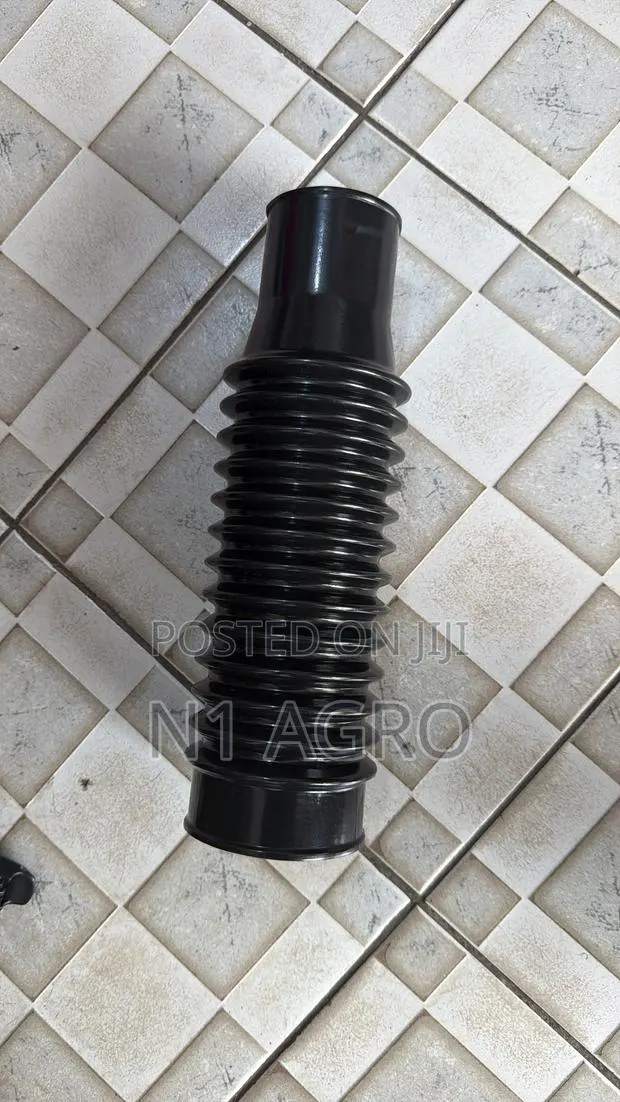 Solo Spare Parts · Photo 1