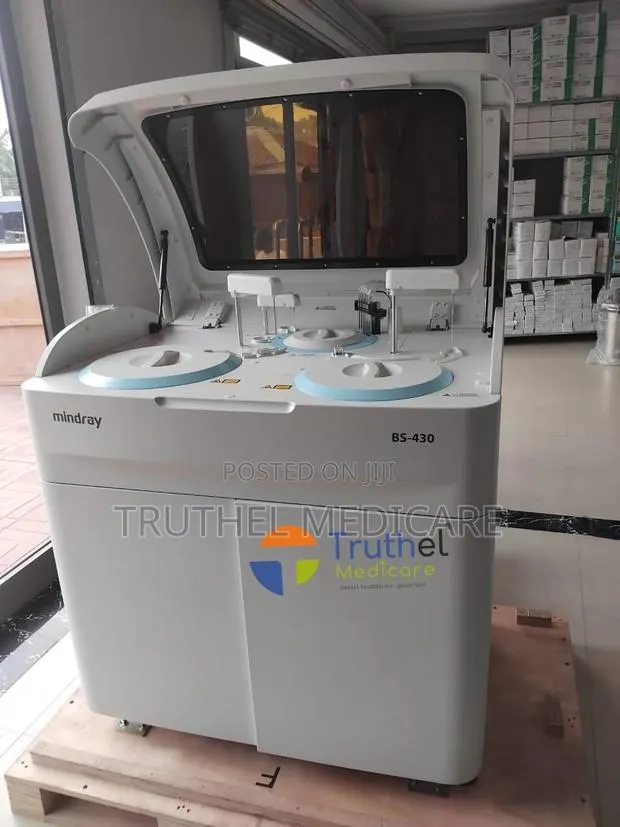 Full Auto Chemistry Analyser - Mindray B.S 230 · Photo 1
