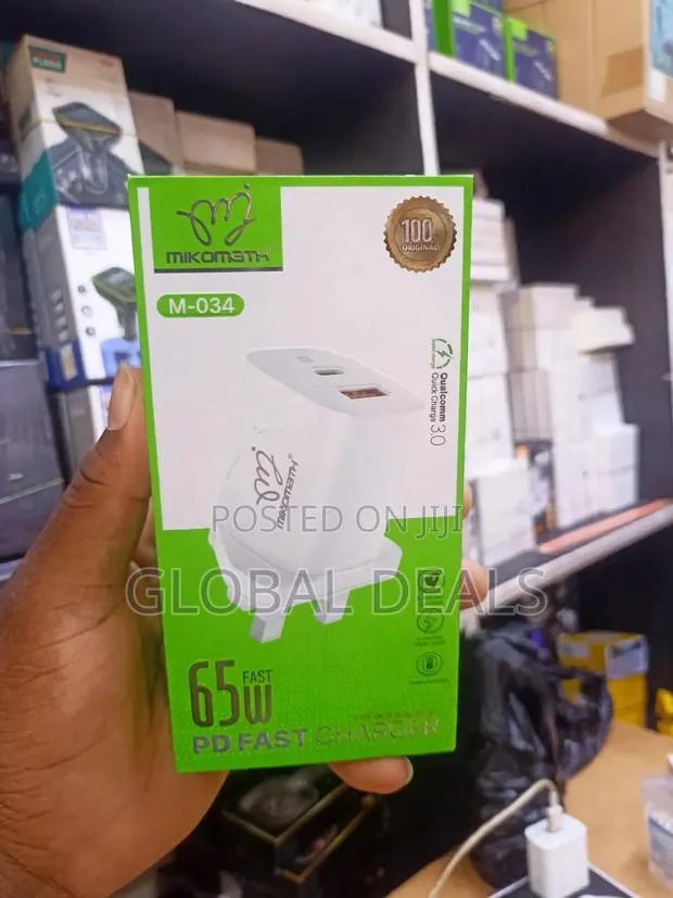 Mikomath M-034 65W PD Fast Charger - Qualcomm Quick Charge 3.0 · Photo 1