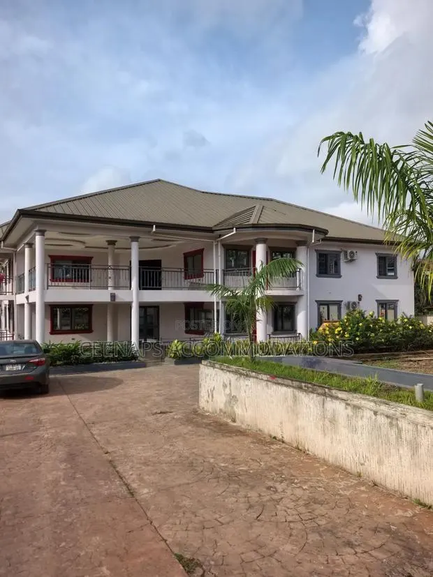 12bdrm Block of Flats in Tarkwa Akyimpim for rent · Photo 1