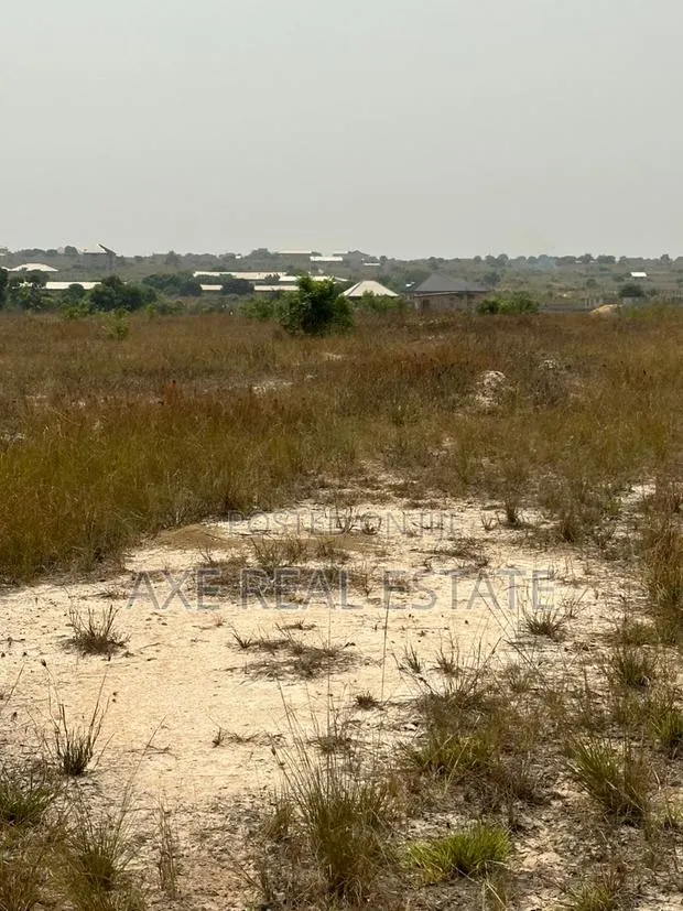 Prime Beachfront Land · Photo 1