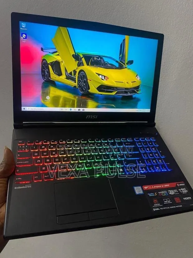 Laptop MSI GP63 Leopard 8RD 16GB Intel Core i7 SSD 512GB · Photo 1