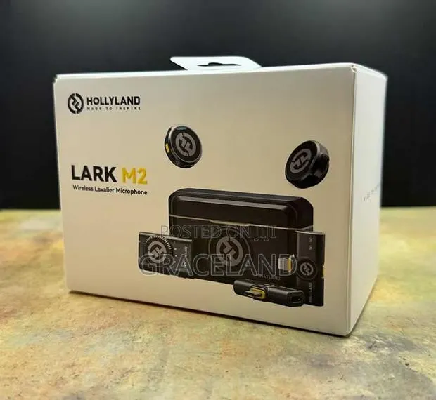 This Is Hollyland Lark M2 Wireless Lavaliere Microphone · Photo 1