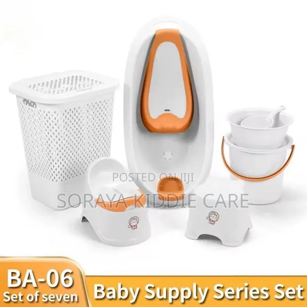 Ba-06 Baby Bath Tub and Accessories · Photo 1