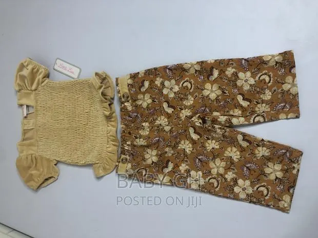 Little Lass Girls Trouser and Top Set · Photo 1