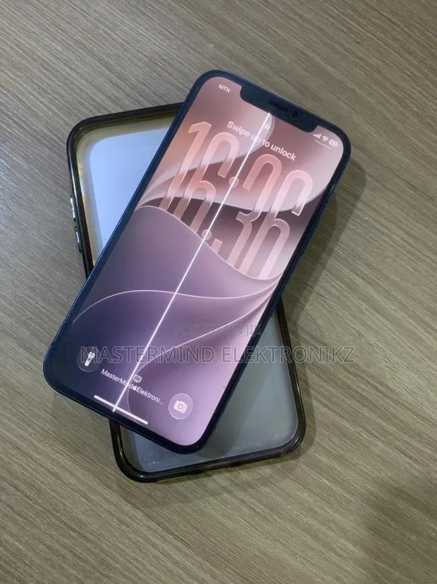 Apple iPhone 12 128 GB Blue · Photo 1