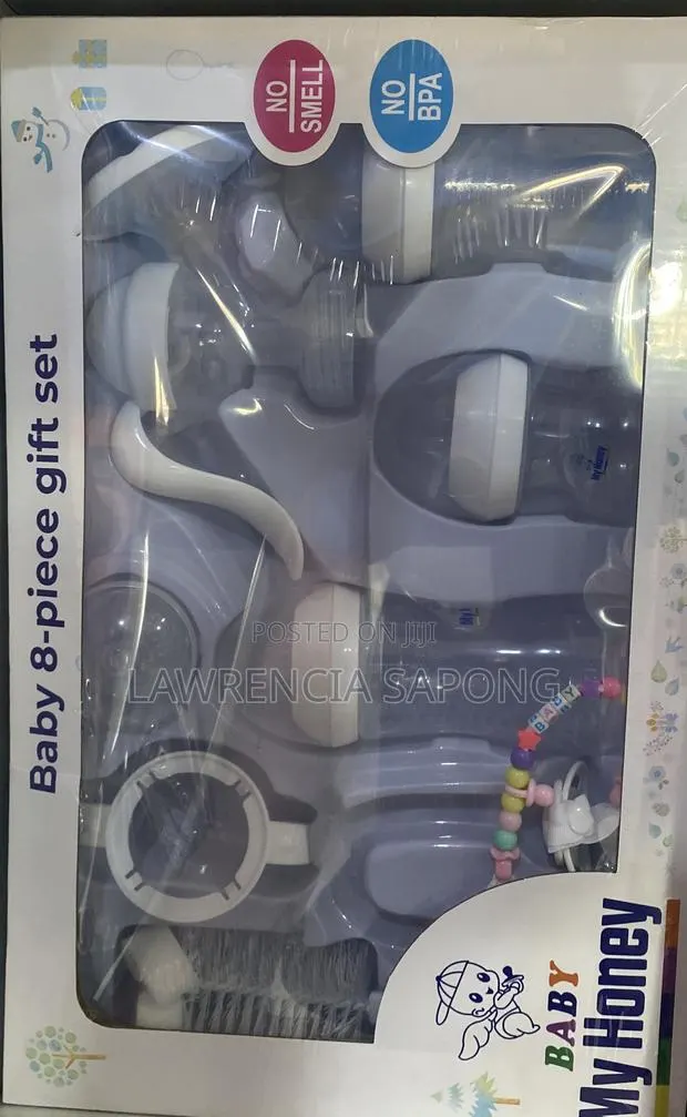 Baby 8-Piece Gift Set · Photo 1