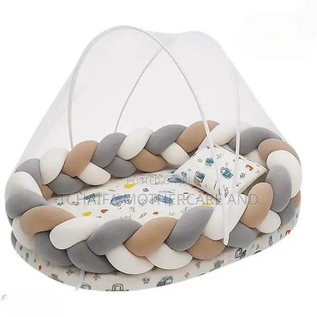 Foldable Bed With Net And Bumper · Photo 1