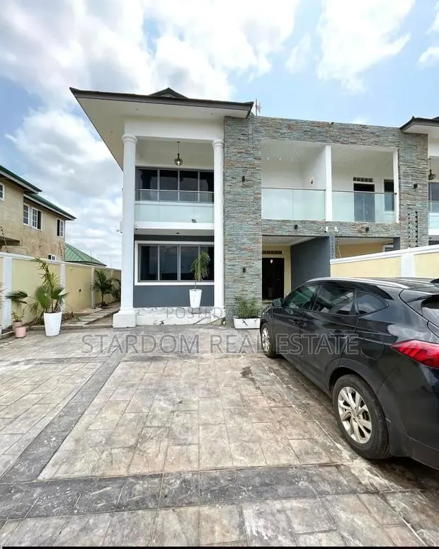 3bdrm Duplex in Borteyman, School Junction for rent · Photo 1