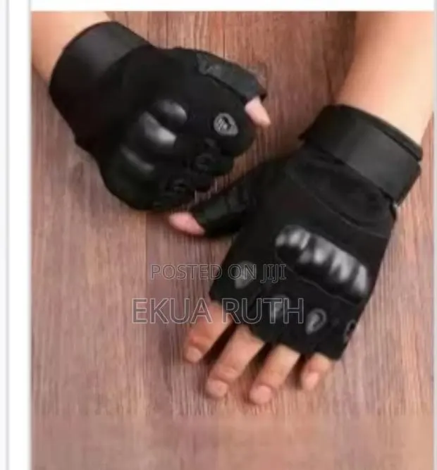 Exercise Sports Gym Gloves · Photo 1