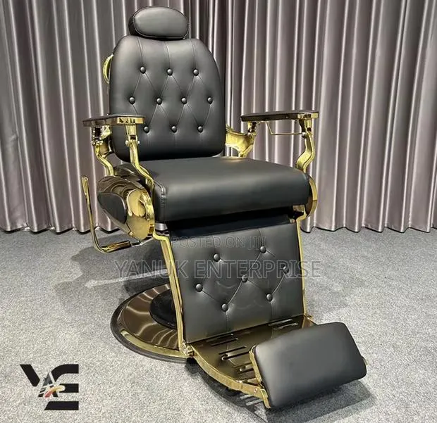 Executive Gold Barber Chair · Photo 1