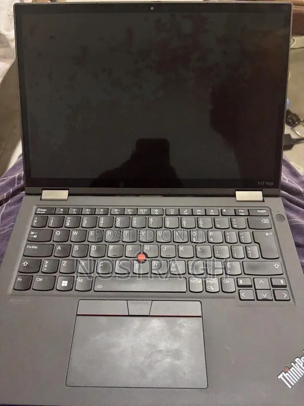 Laptop Lenovo ThinkPad x13 Yoga 16GB Intel Core i5 SSD 256GB · Photo 1