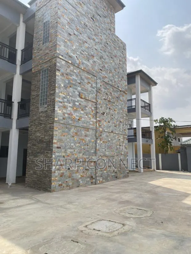 2bdrm Apartment in Sharp-Connect, Adade for rent · Photo 1
