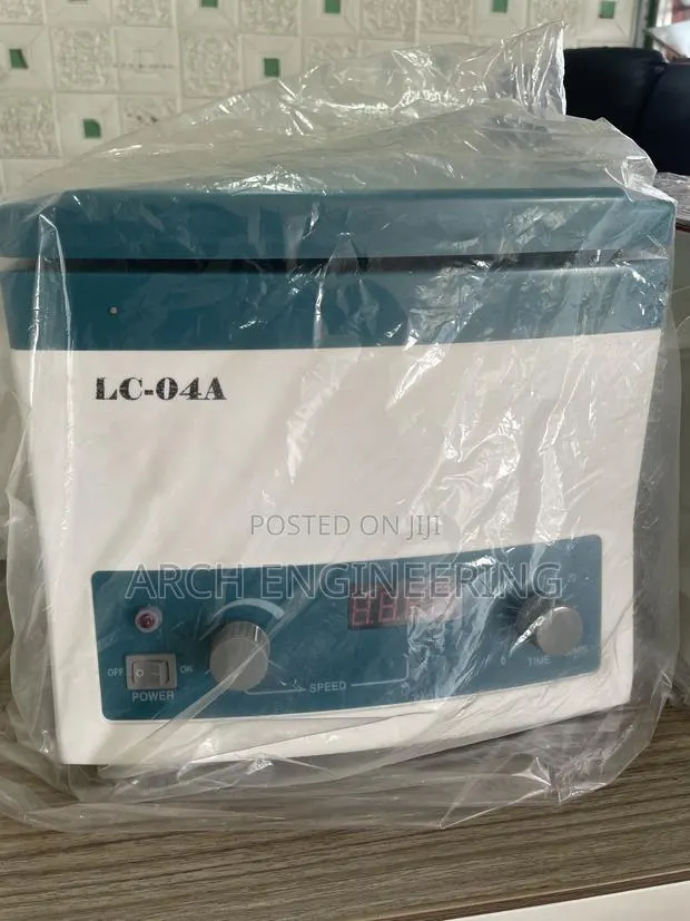 12 Bucket Benchtop Digital Centrifuges · Photo 1