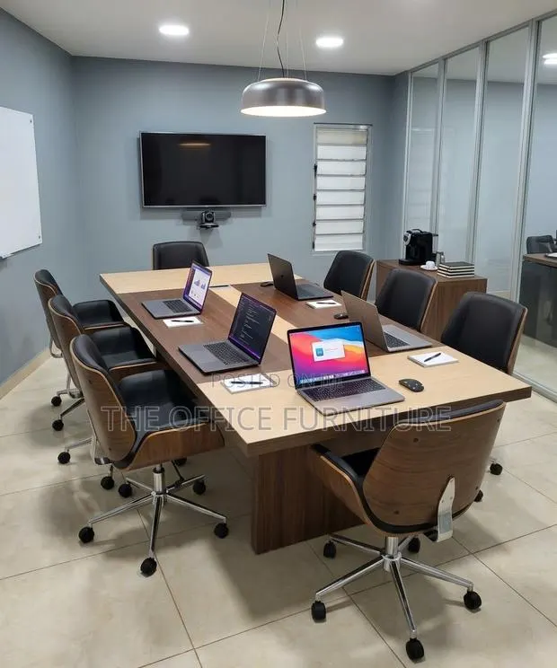Modern 10-Seater Conference Table · Photo 1
