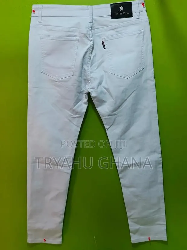 Everyday Style – Smart Jeans For Ghana Men · Photo 1
