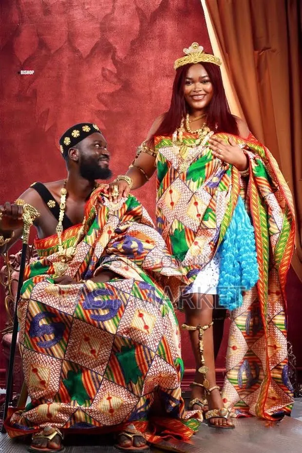 Kente Gold Bead Rental for Marriage and Photography · Photo 1