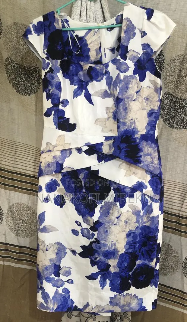 Uk Elegant Ladies Dresses · Photo 1