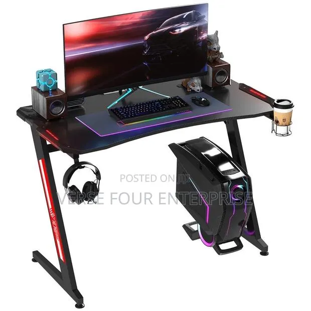 Z Shaped Ergonomic Gaming Desk · Photo 1