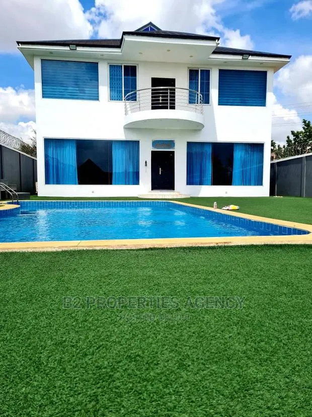 Furnished 5bdrm Duplex in B2Properties Agency, Kumasi Metropolitan · Photo 1