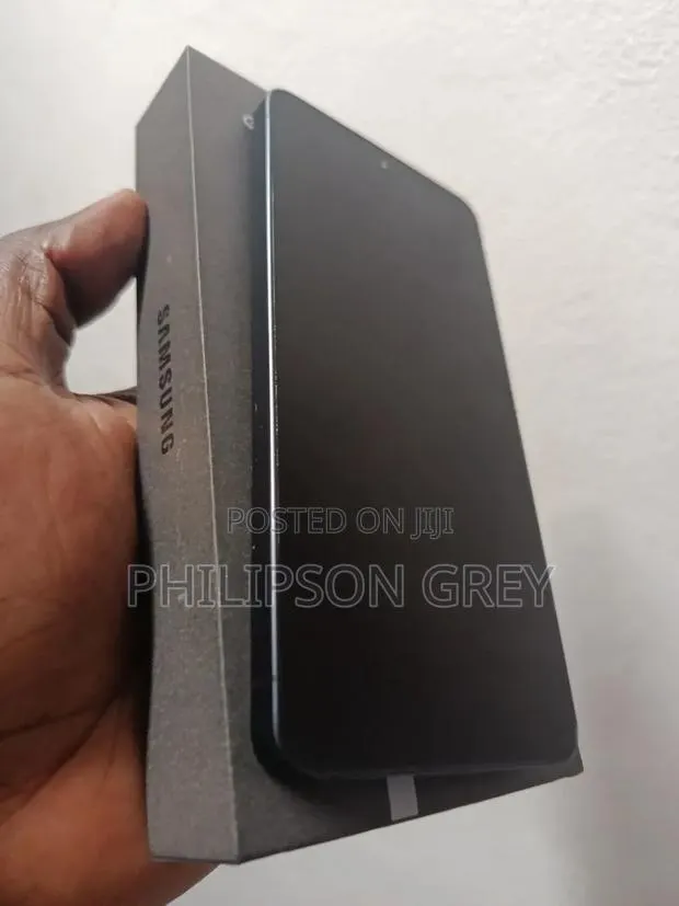 Samsung Galaxy s26 256 GB Black · Photo 1