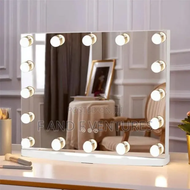 Hollywood Touch Sensor Mirror - UK · Photo 1