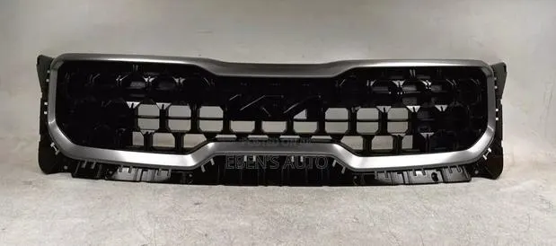 Front Upper Grille for KIA TELLURIDE 2023,2024,2025 Model · Photo 1