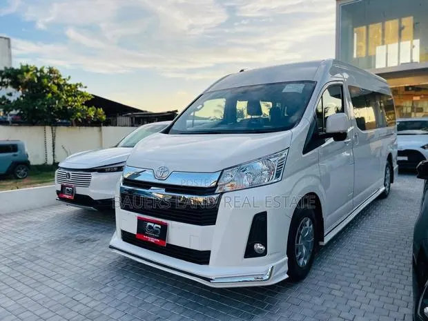 New Toyota HiAce 2025 White · Photo 1