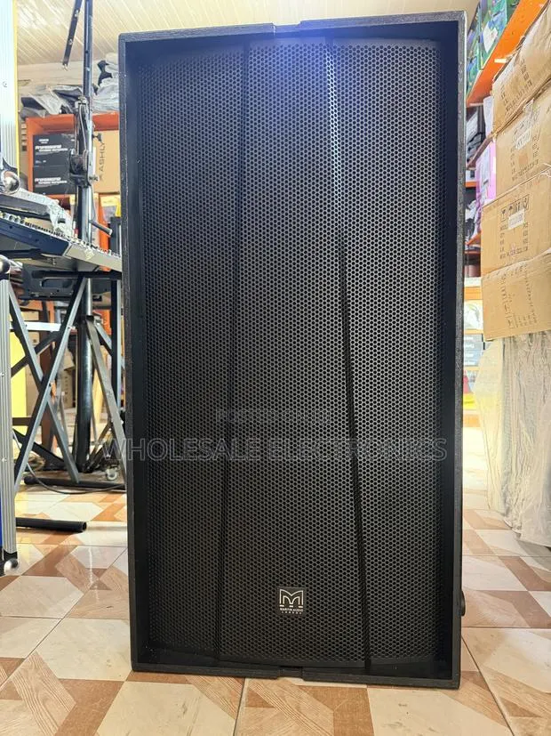 Martin Audio Double Sub Blackline SW282 · Photo 1