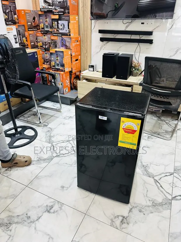 Easy to Clean Nasco Table Top Fridges Single Door Black. · Photo 1