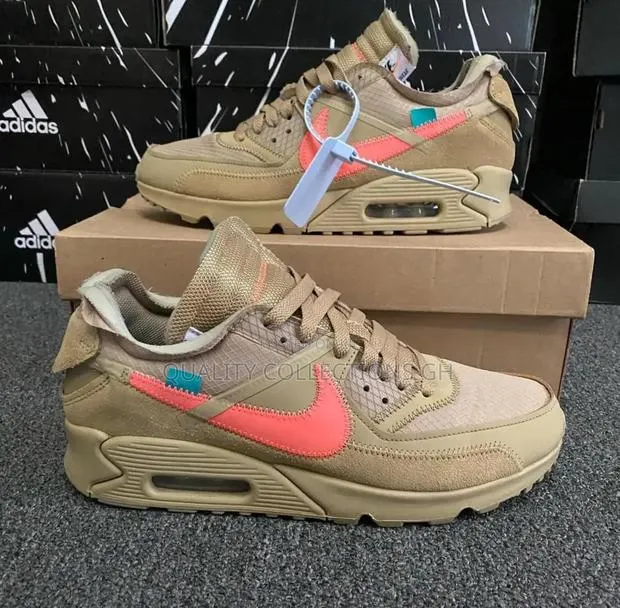Nike Airmax Pure Brown · Photo 1
