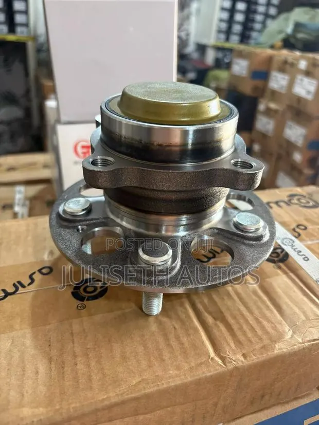 Honda CR-V 17-2024 Rear/Back Wheel Hub · Photo 1