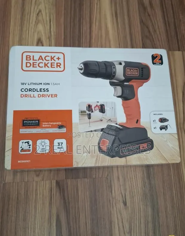 Black Decker 18v Cordless Hammer Drill Kit · Photo 1