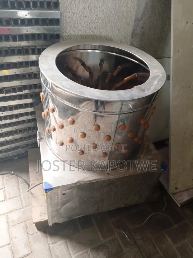Plucker Machine · Photo 1