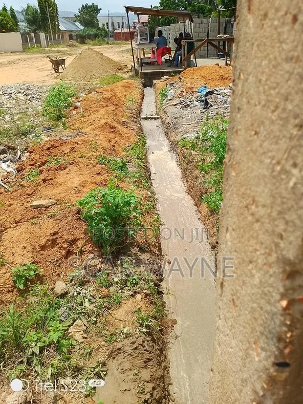 Registered Two Plots of Land for Sale, Walled · Photo 1
