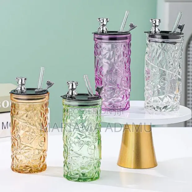 Glass Cups With Covers · Photo 1