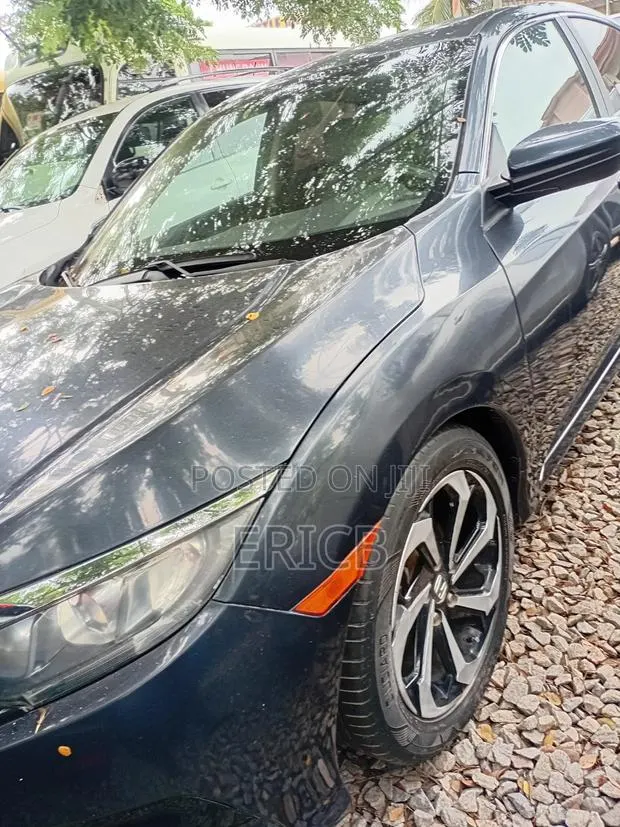 Honda Civic 2016 Matt Black · Photo 1
