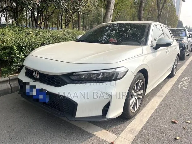 New Honda Civic 2025 White · Photo 1