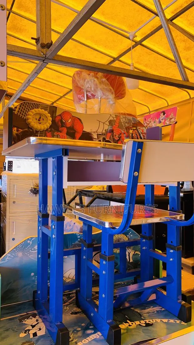 Kids Study Desk · Photo 1