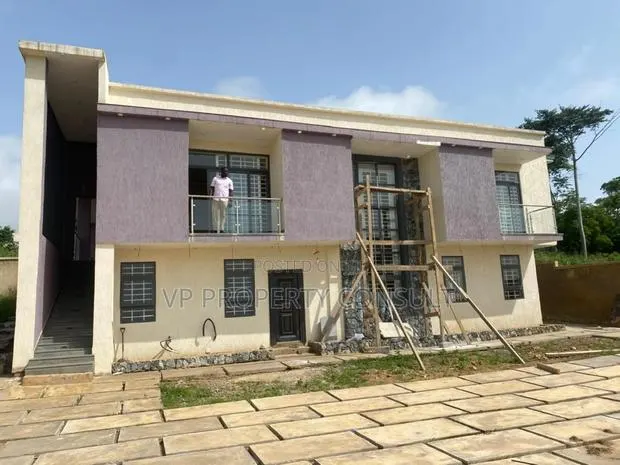 4bdrm House in Aburi for sale · Photo 1