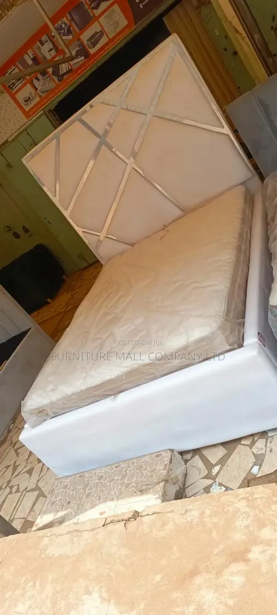 Elegant Bed Witt Mattress · Photo 1