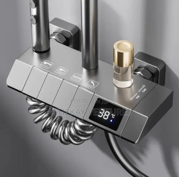Piano Shower Led Display · Photo 1