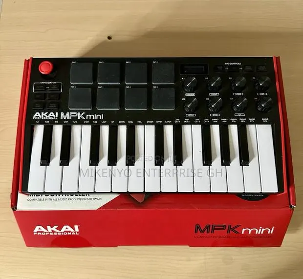 Akai Professional MPK Mini · Photo 1
