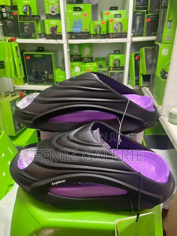 Oraimo Crestfrom Ergonomic Anti-Skid Slipper · Photo 1