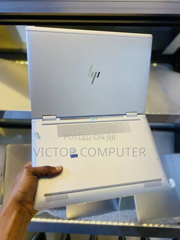 Laptop HP EliteBook X360 1030 G3 8GB Intel Core i5 SSD 256GB · Photo 1