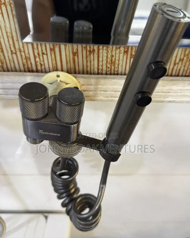 Shataff Tap With Double Angle Valve · Photo 1