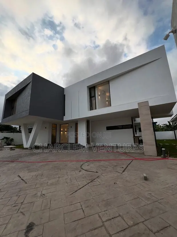 4bdrm House in Charclem Ventures, Accra Metropolitan for sale · Photo 1