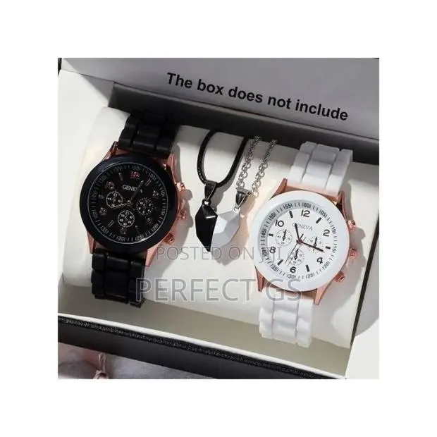 Couples Watch With Necklaces · Photo 1